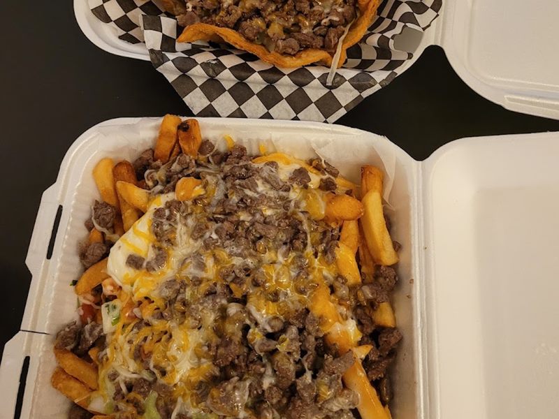 Ramiro’s Taco Shop food